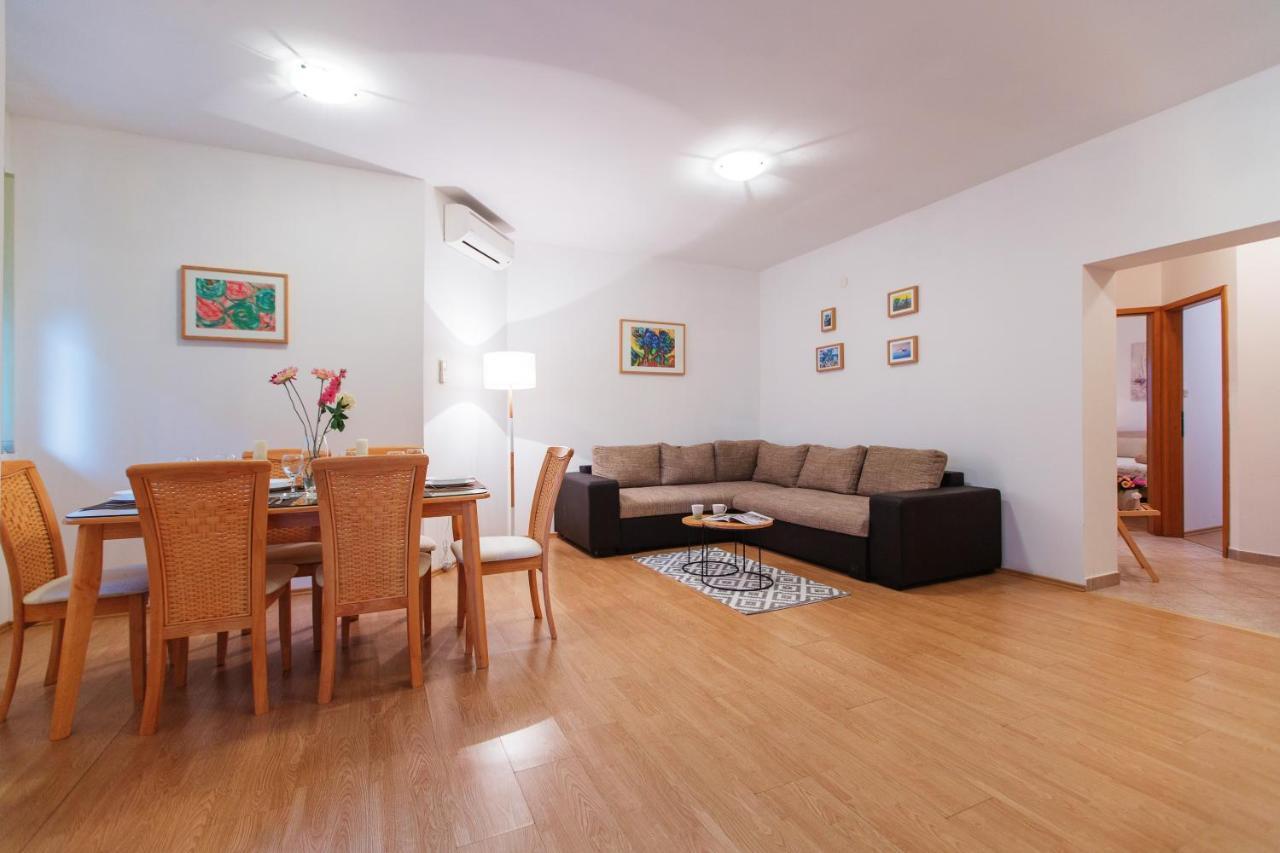 Maiv Residence - Family & Designer Suites Рогозница Номер фото